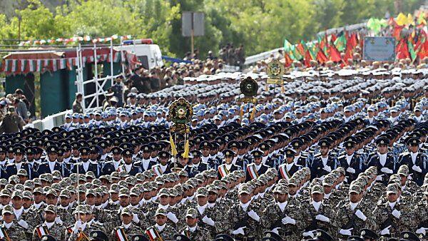 Der Iran ließ seine militärischen Musken spielen