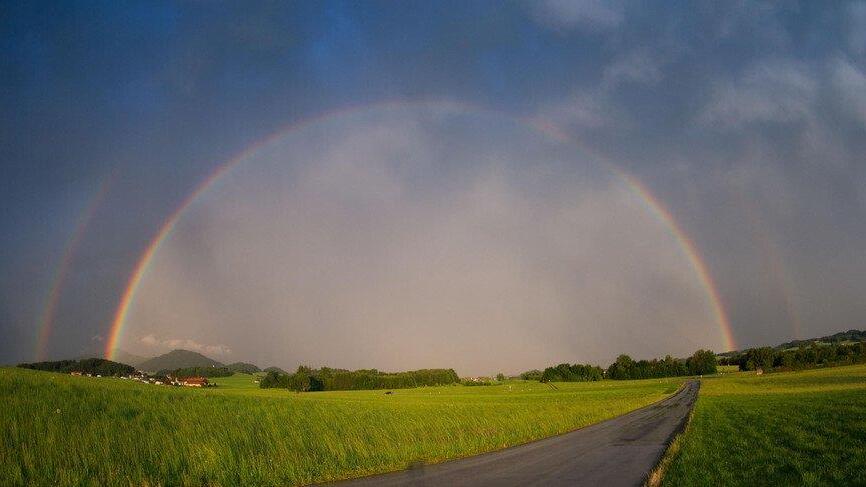 Regenbogen über Salzburg