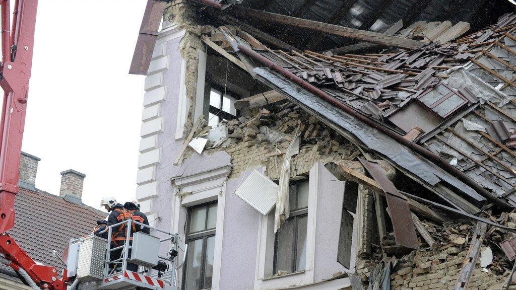 Heftige Explosion: Hauseinsturz in Wien-Fünfhaus
