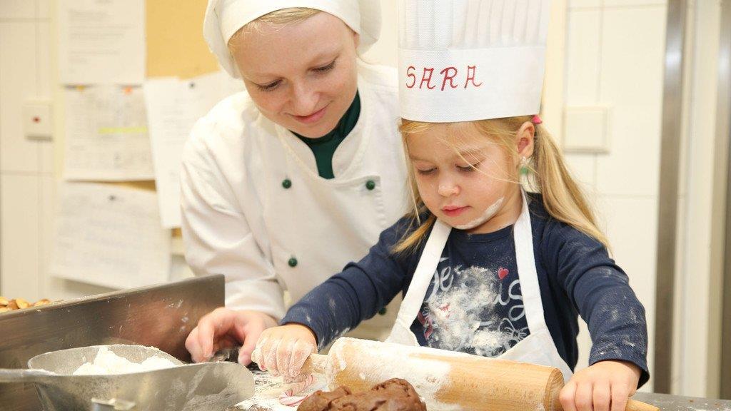 Kinderbackkurs im Hotel Sacher