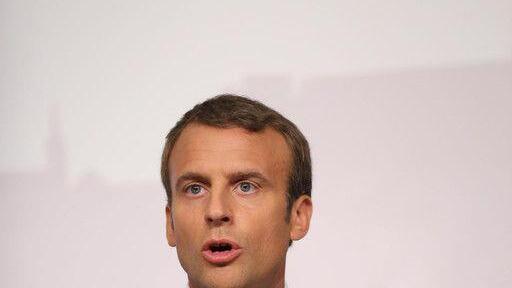 Pressetermin mit Macron und Kern