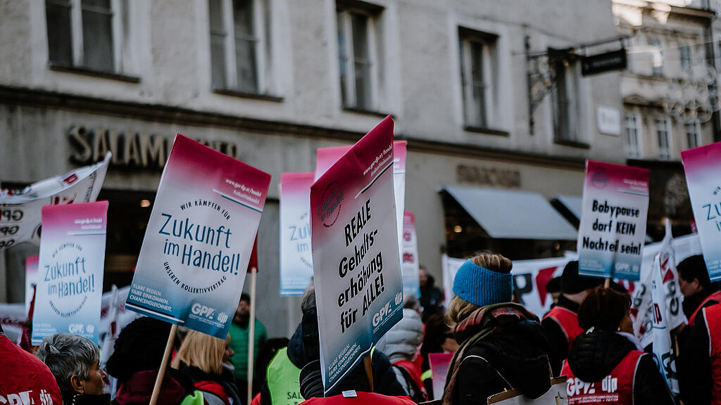 Protestkundgebung GPA-djp Salzburg