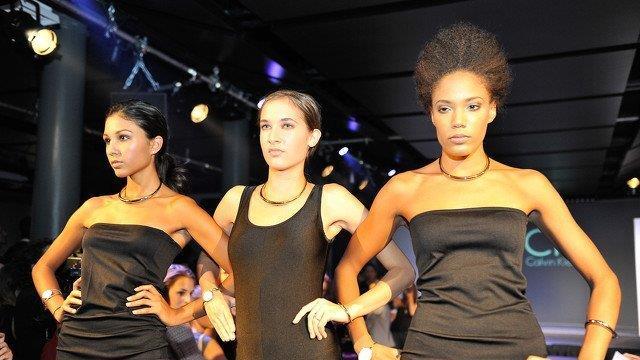 Elite Model Casting im Chaya Fuera