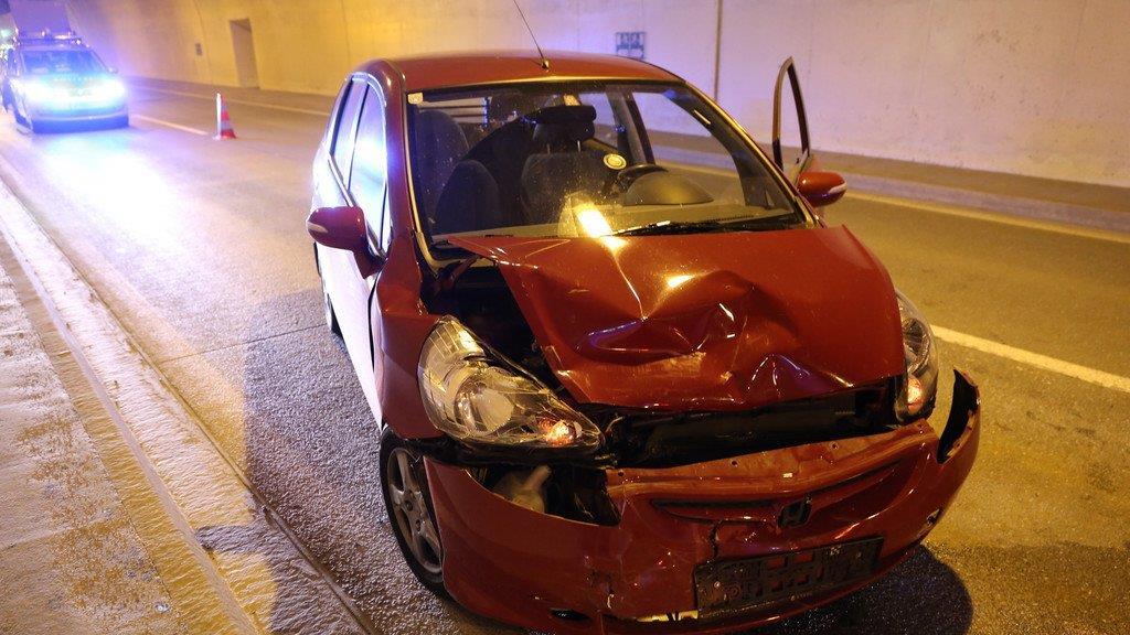 Auffahrunfall im Hieflertunnel