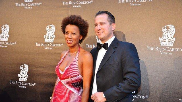 Ritz-Carlton: Eröffnung mit Stars