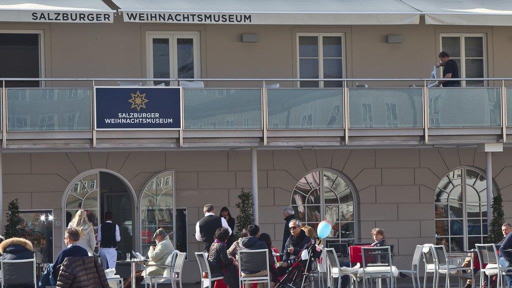 Café Glockenspiel wieder eröffnet