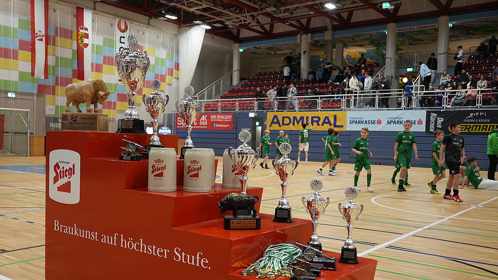 Salzburger Stier, Wals-Gr\u00fcnau, Hallein, Finale