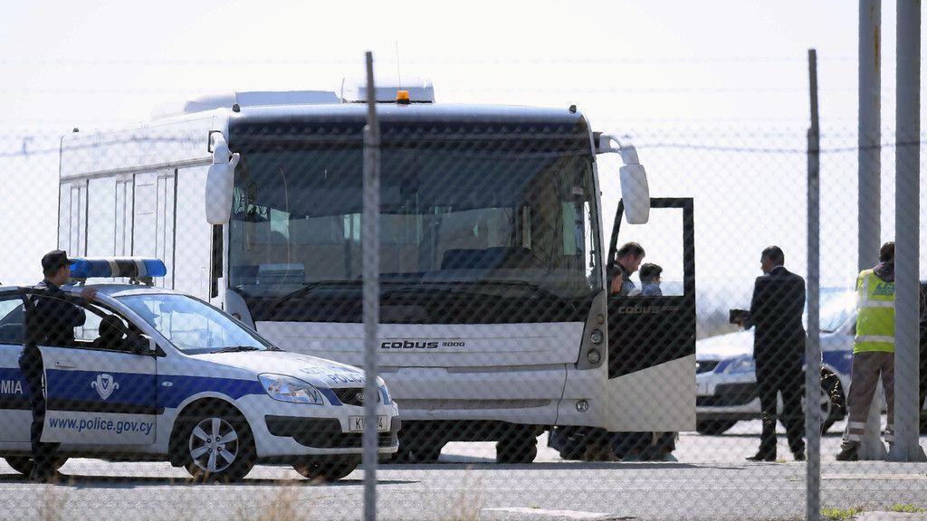 Ägyptisches Flugzeug entführt