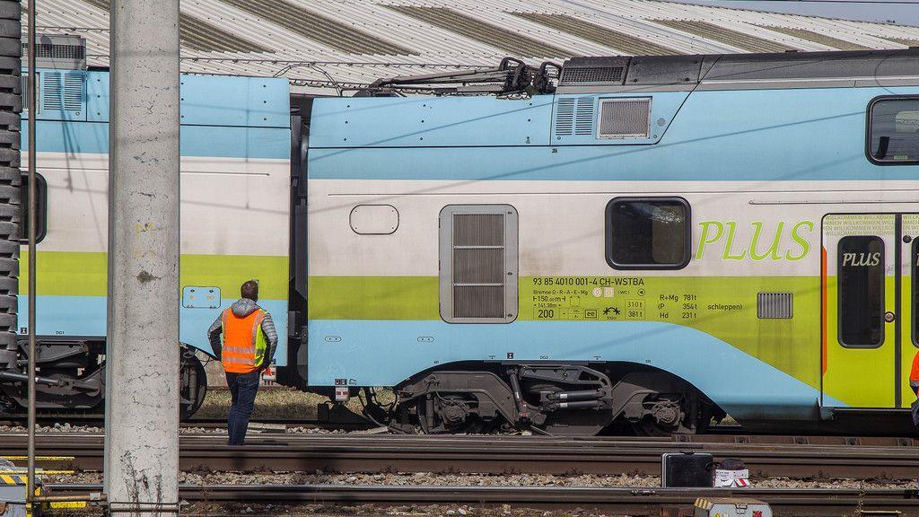 Zuggarnitur am Salzburger Hauptbahnhof entgleist II