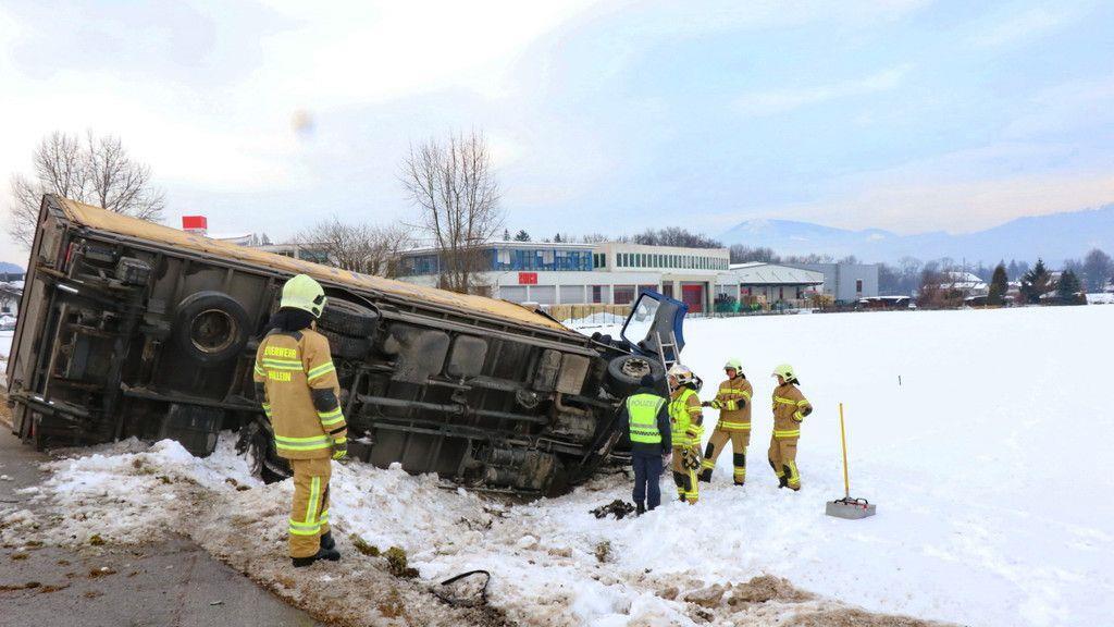 Schwerer Unfall auf der B159 fordert ein Todesopfer