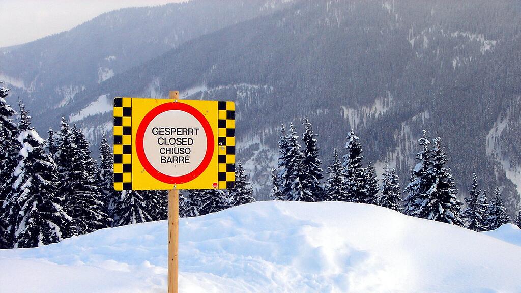 Erhebliche Lawinengefahr in Tirol.