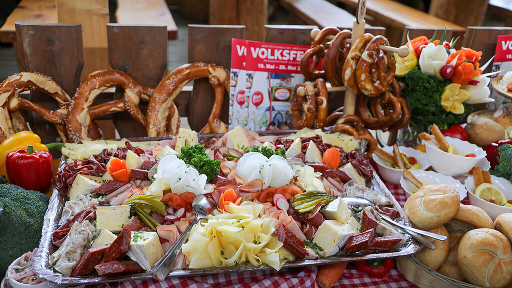 Salzburger Dult 2024: Bieranstich