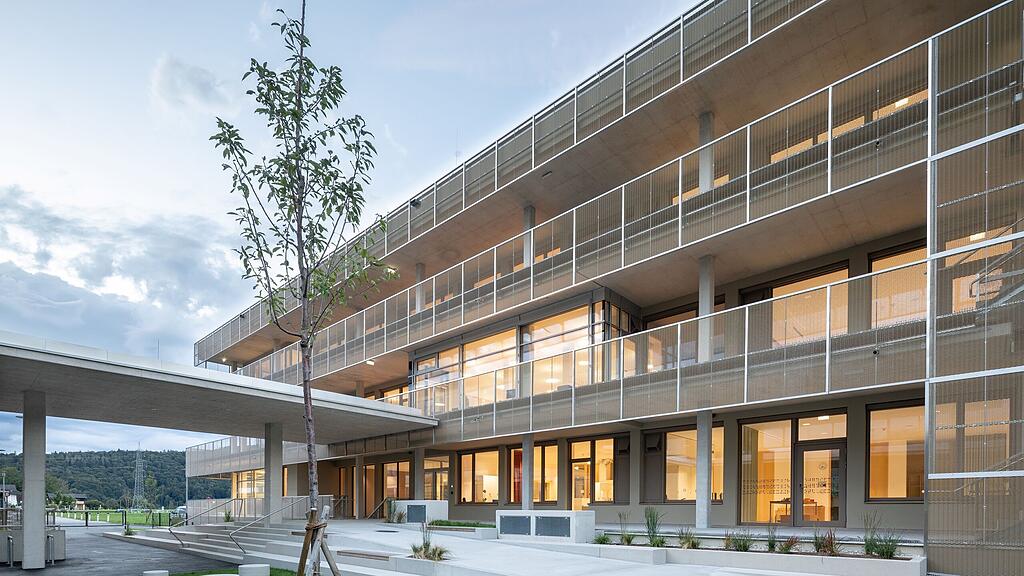 Neuer Schulcampus Adnet übergeben