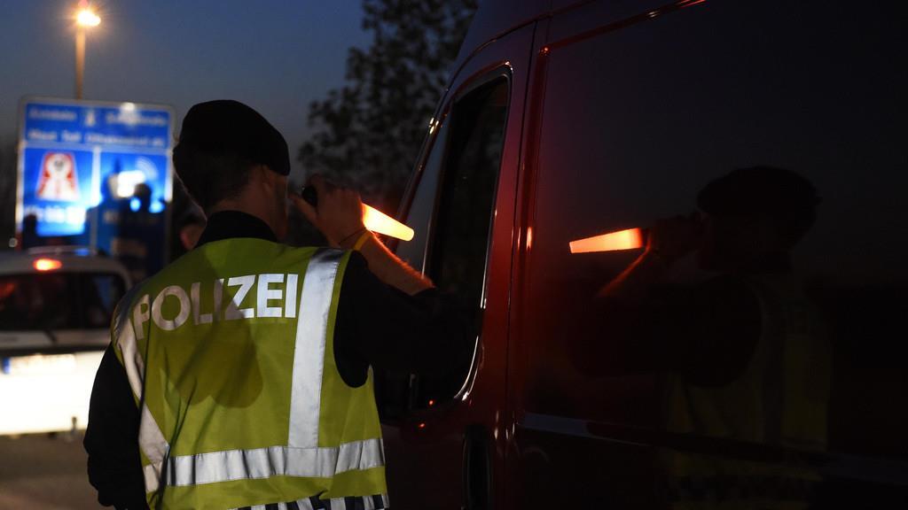 Flüchtlinge: Schwerpunktkontrollen in Nickelsdorf