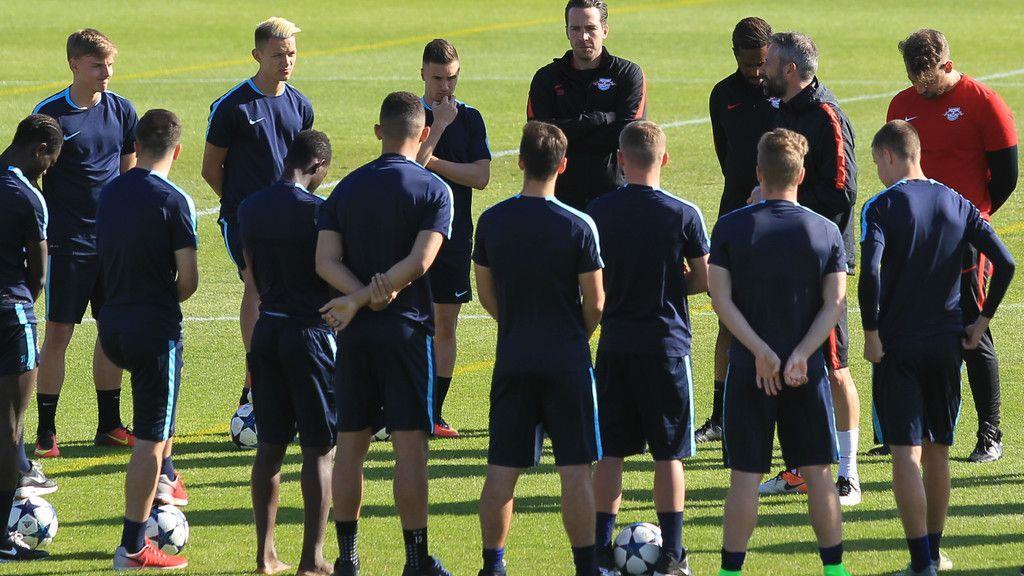 Training und Entspannung vor Youth-Legaue-Finale