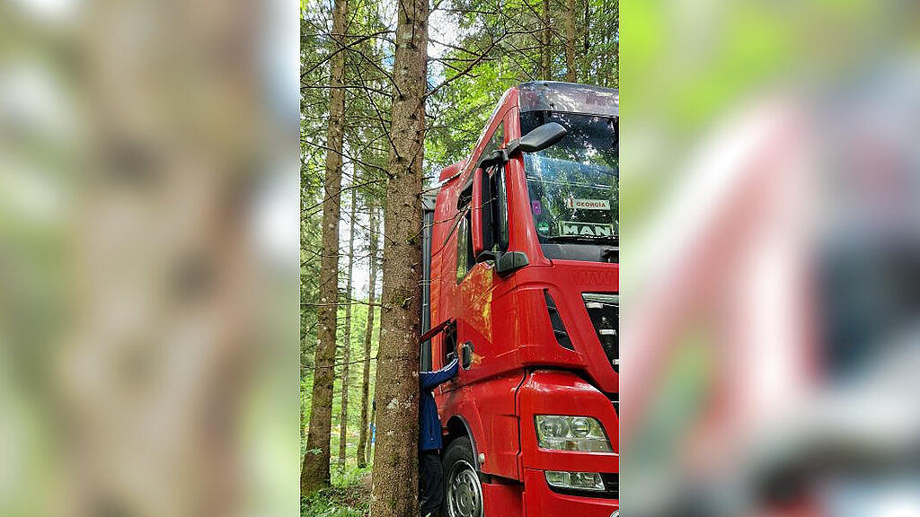 Lkw-Bergung in Thalgau