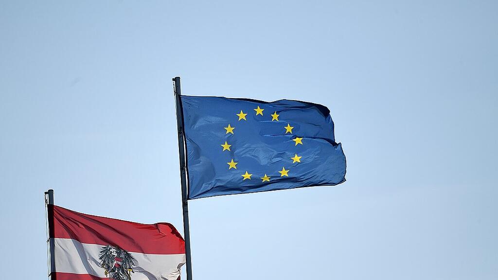 SB: Flagge, Österreich, Europa, EU,