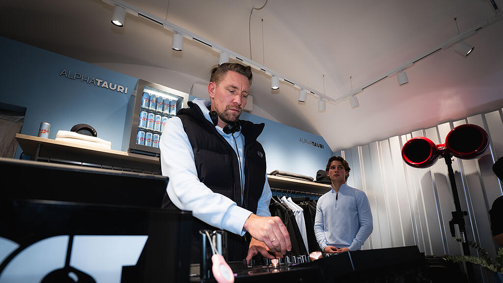 Eröffnung  AlphaTauri Pop-Up Store