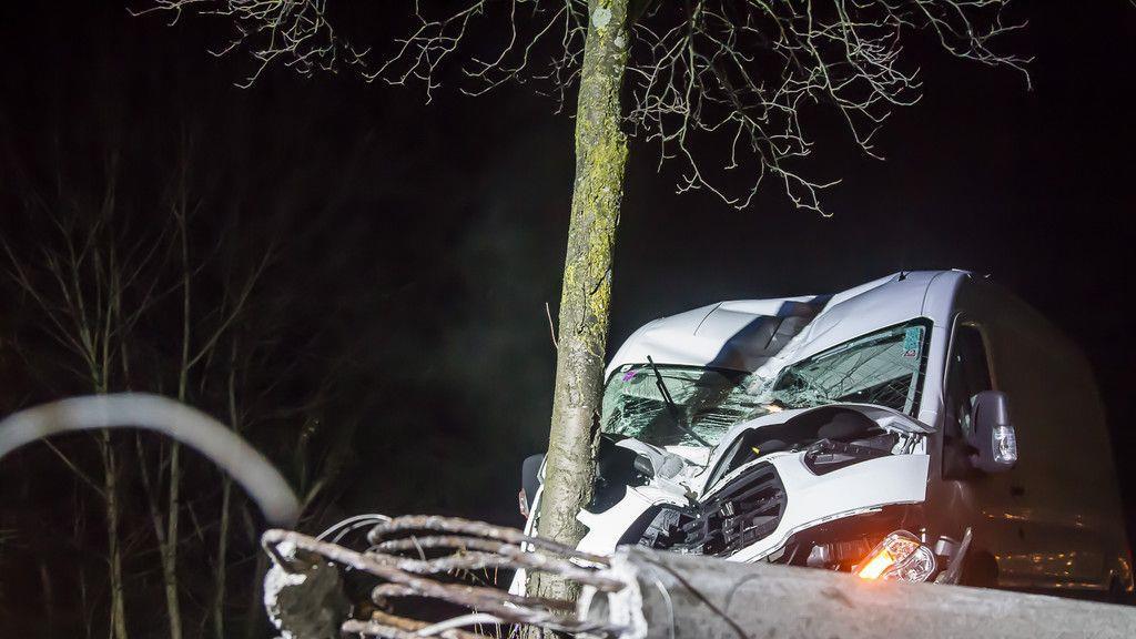 Unfall mit Transporter in Morzger Straße