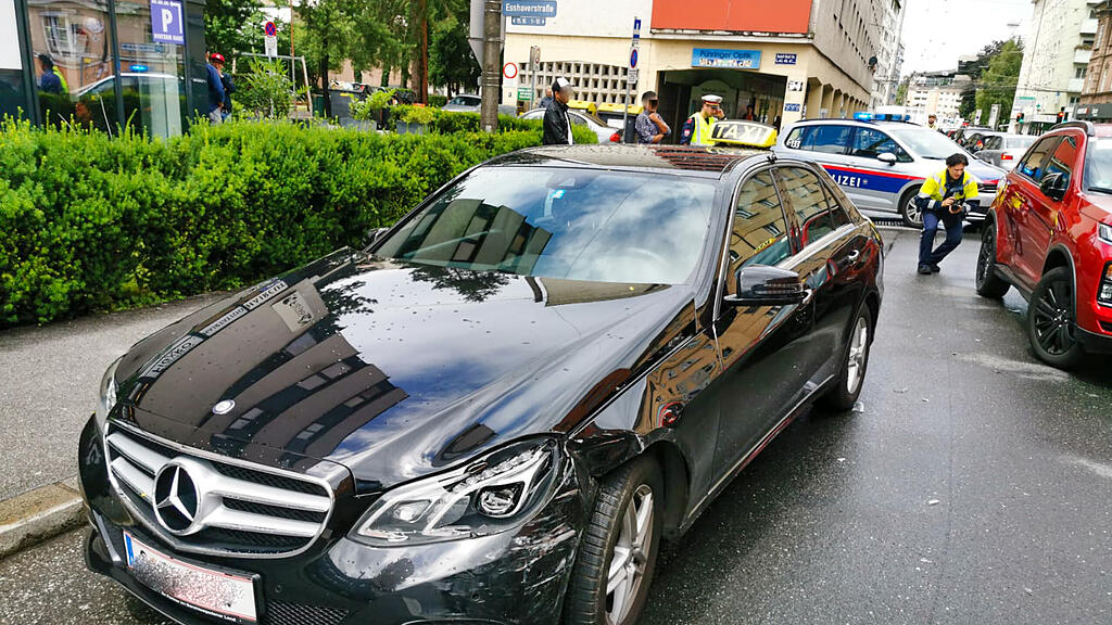 Taxi-Crash