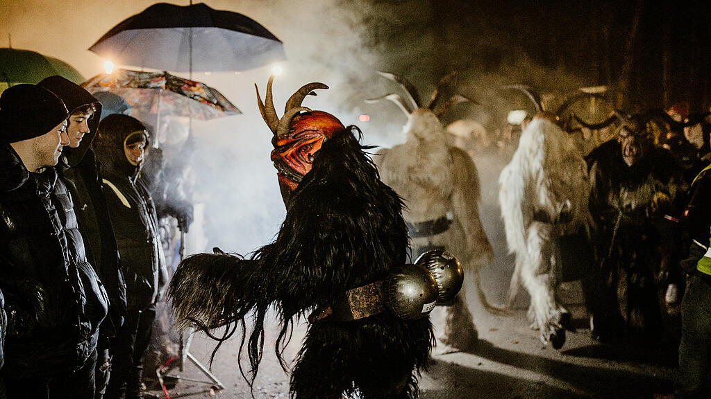 Hallwanger Perchtenlauf