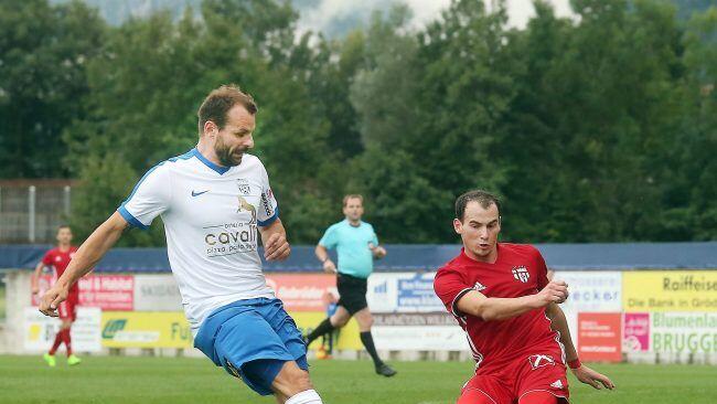 Roman Wallner (li.) avancierte mit seinem Doppelpack zum Grödiger Held gegen Wörgl.