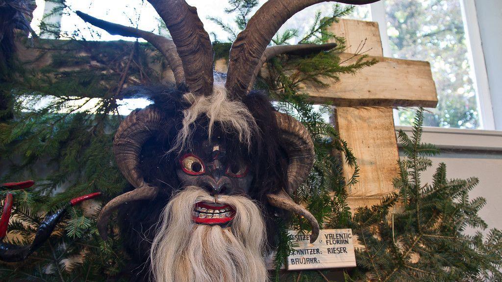 "Leidenschaft Maske": Ausstellung der Alt Gnigler Krampusse