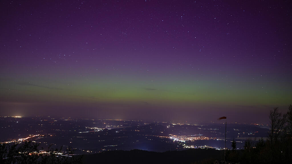 Polarlichter \u00fcber Salzburg