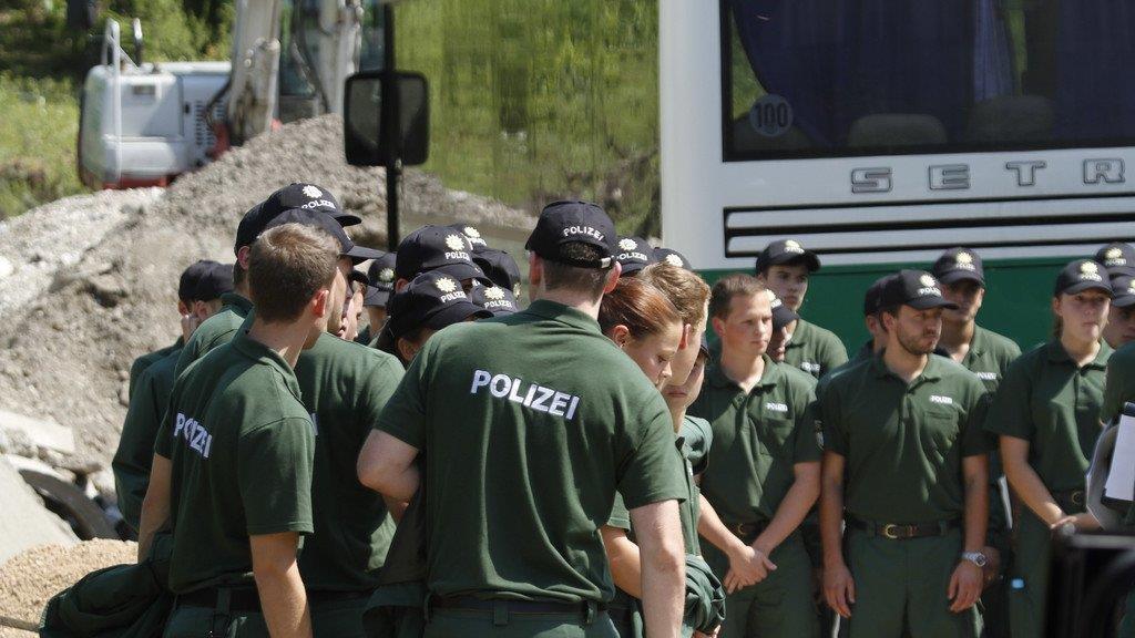 Suche nach Mörder