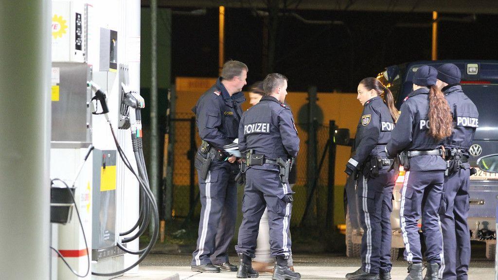 Überfall auf Tankstelle in Puch