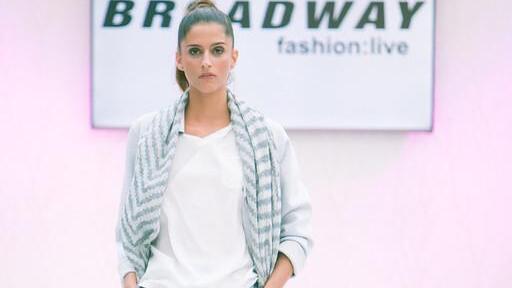 Fashion Night, I