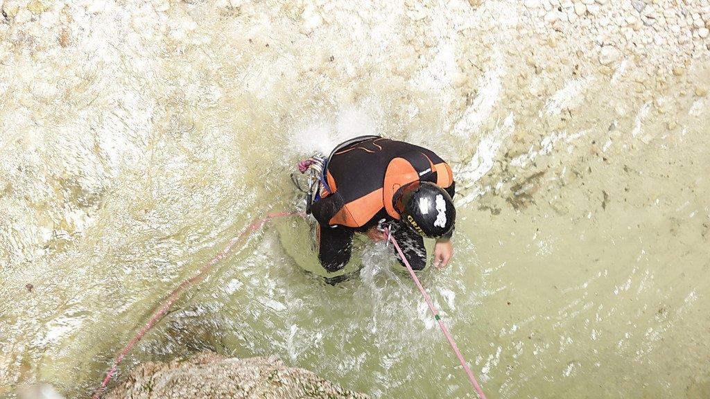 Großübung in der Almbachklamm, I