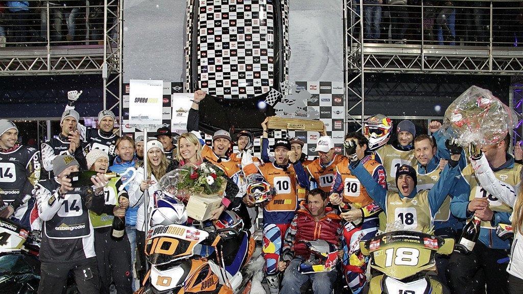 Siegerehrung bei Snow Mobile
