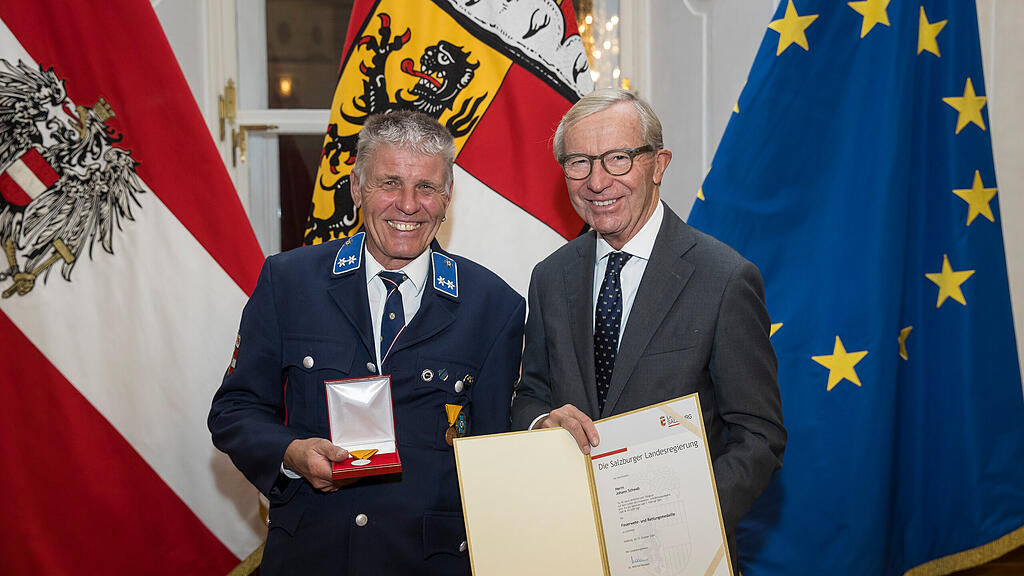 Wasserretter und Wasserretterinnen in Landesresidenz