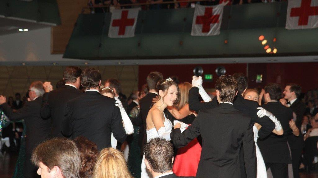 Rot-Kreuz-Ball2014 Teil I