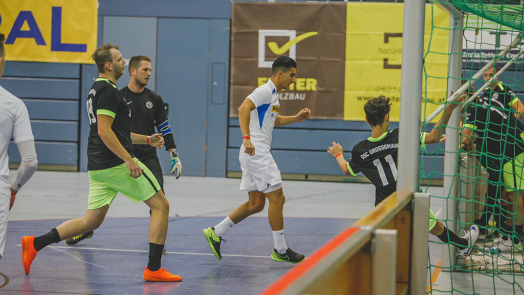 Salzburger Stier, Hallenfu\u00dfball