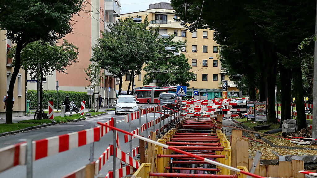 Straßensperren rund um Großbaustelle in Salzburg-Lehen