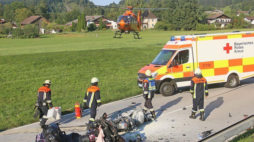Schwerer Motorradunfall auf der B20