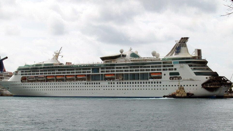 Brand auf Karibik-Kreuzfahrtschiff