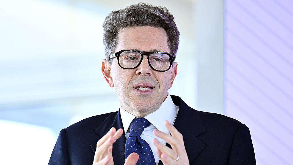 Mahrer um Schadensbegrenzung bemüht