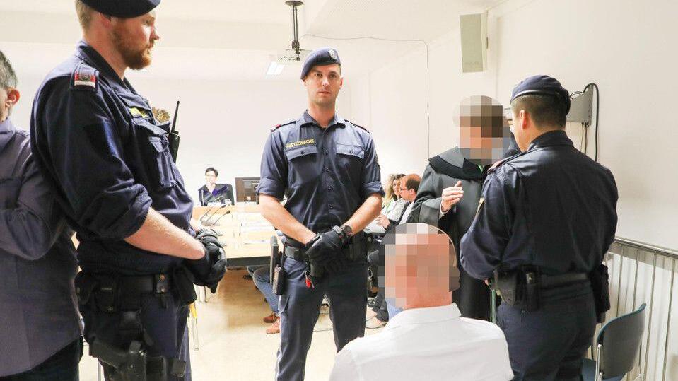 Mordprozess im Fall Roland K.: Bilder aus dem Gericht I