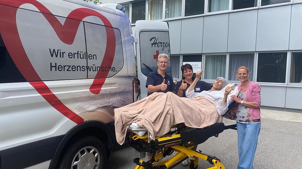 Salzburger Hospizmobil ermöglicht Krebspatient im Endstadion letzte Reise ins Elternhaus