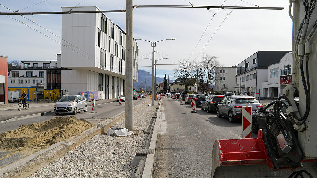 Stau, Münchner Bundesstraße, B155