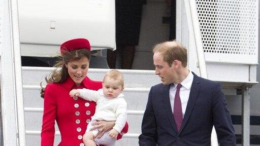 William, Kate und George in Neuseeland angekommen