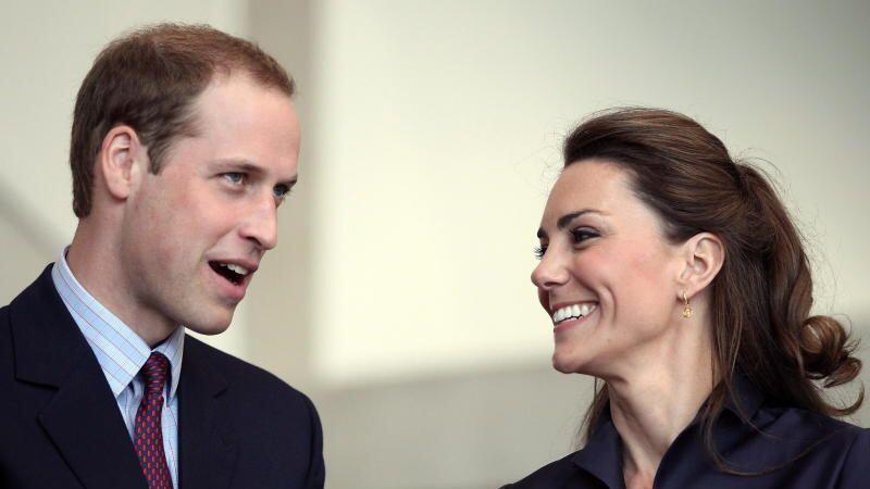Ganz England wartet auf royalen Nachwuchs