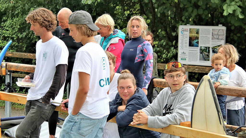 ALMjam 2022 - Surf Testival und Contest vom Anf\u00e4nger zum Fortgeschrittene Surfer\/innen