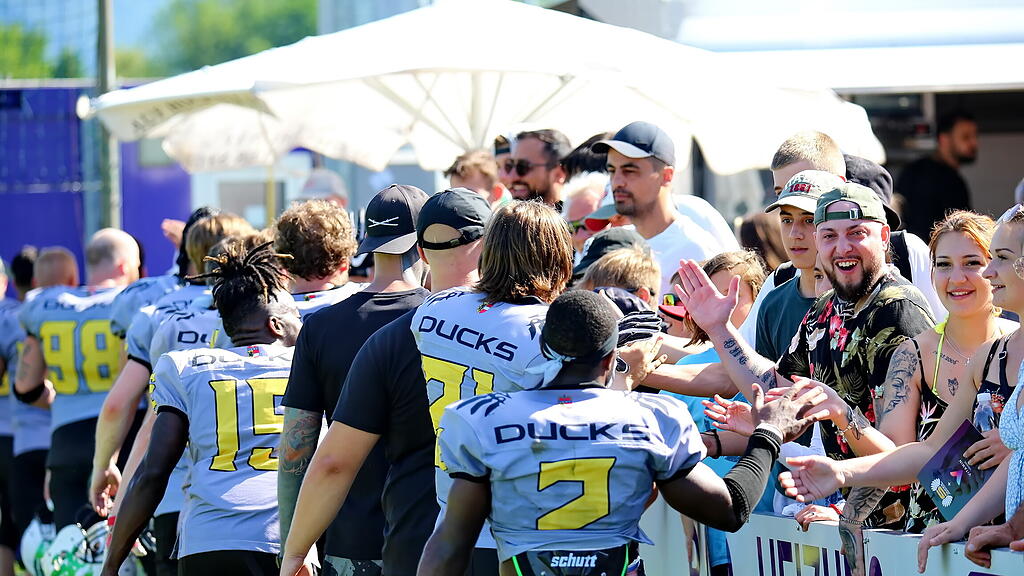 Salzburg Ducks, Football