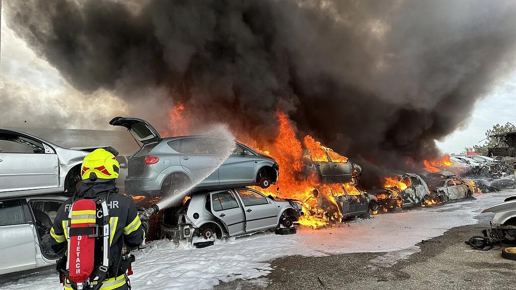 Brand Schrottplatz Dietach