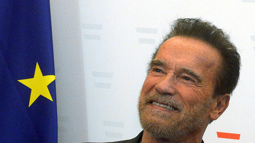 Ärzte haben Arnie coronabedingt von der Reise abgeraten