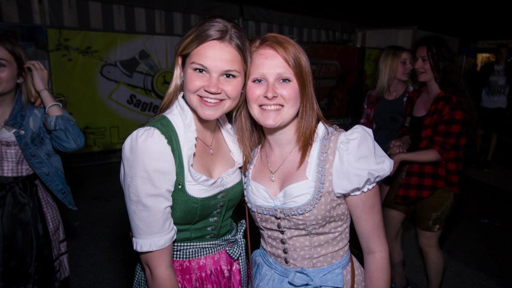 10. Sagler Bierzelt I
